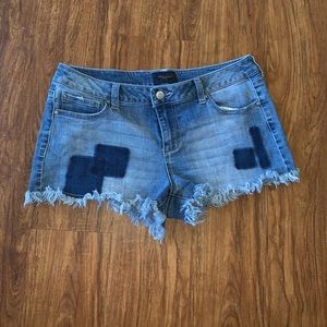 Celebrity Pink Shorts Size 9